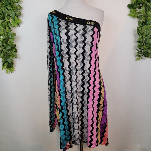 COOGI Tops - Coogi Vintage Chevron One Sleeve Embroidered Multi Color Mini Dress Tunic Top 1x